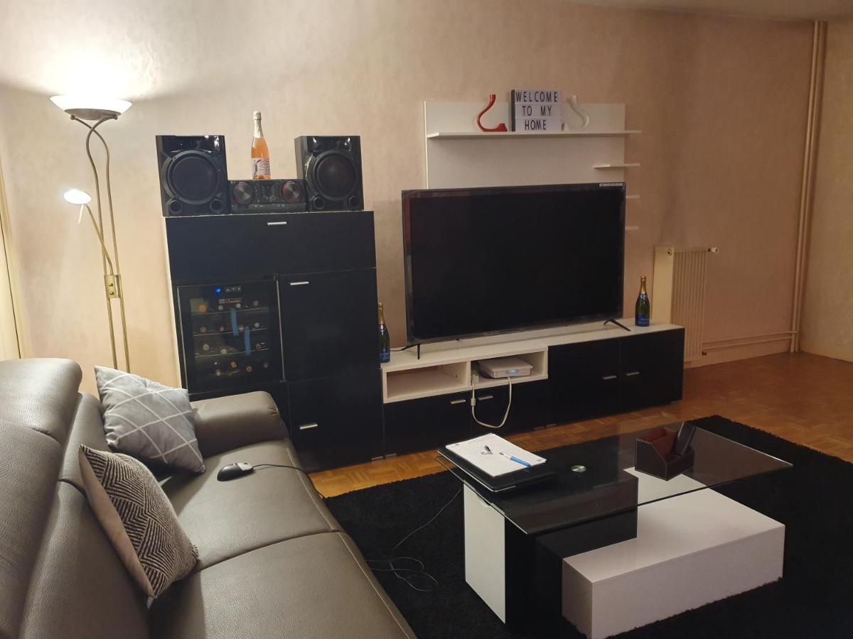Dans Grand Appart De 113M2 Proche Paris Creil Buitenkant foto